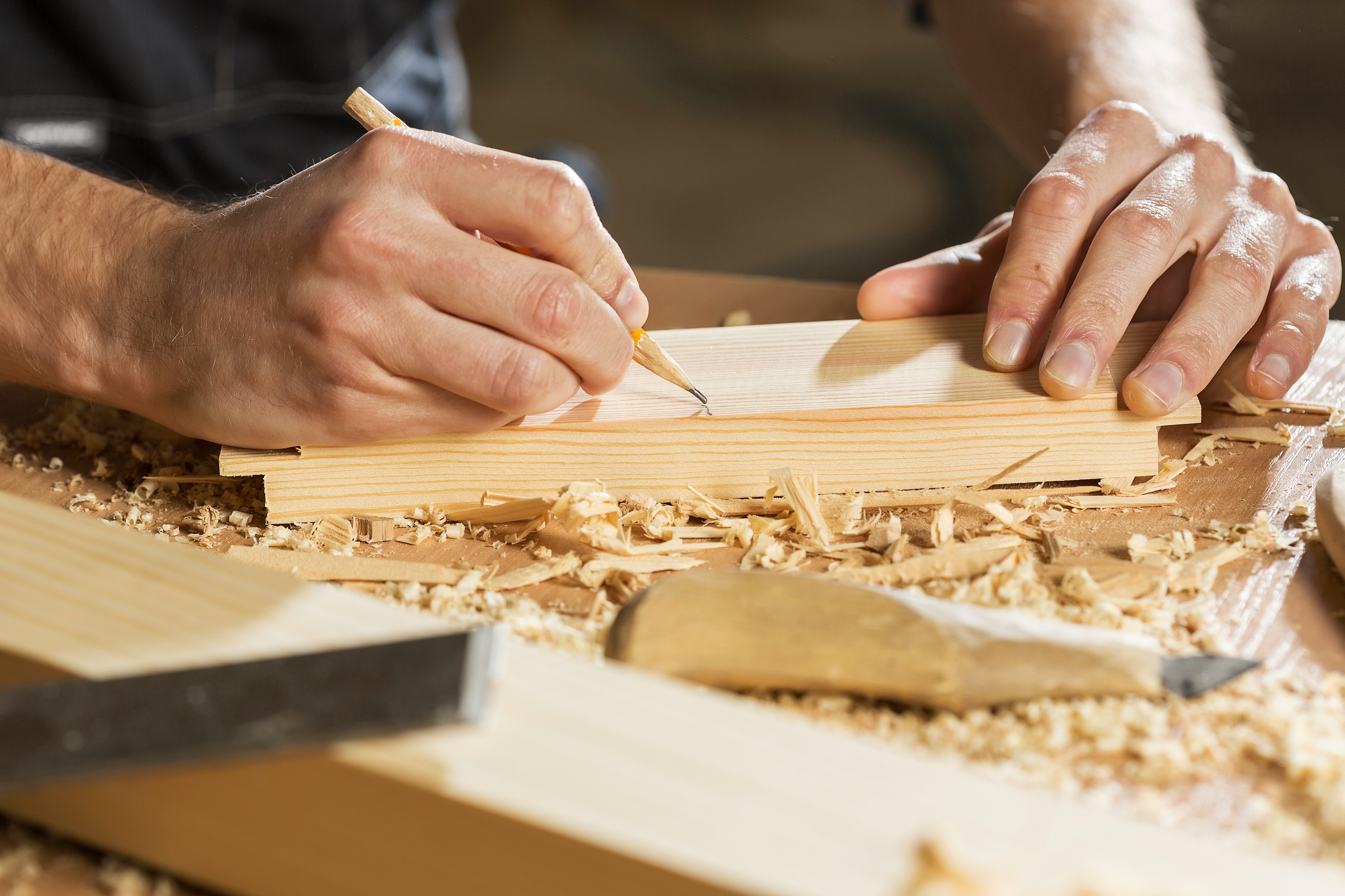 Handgefertigtes Holzmöbel aus der Manufaktur Holberg